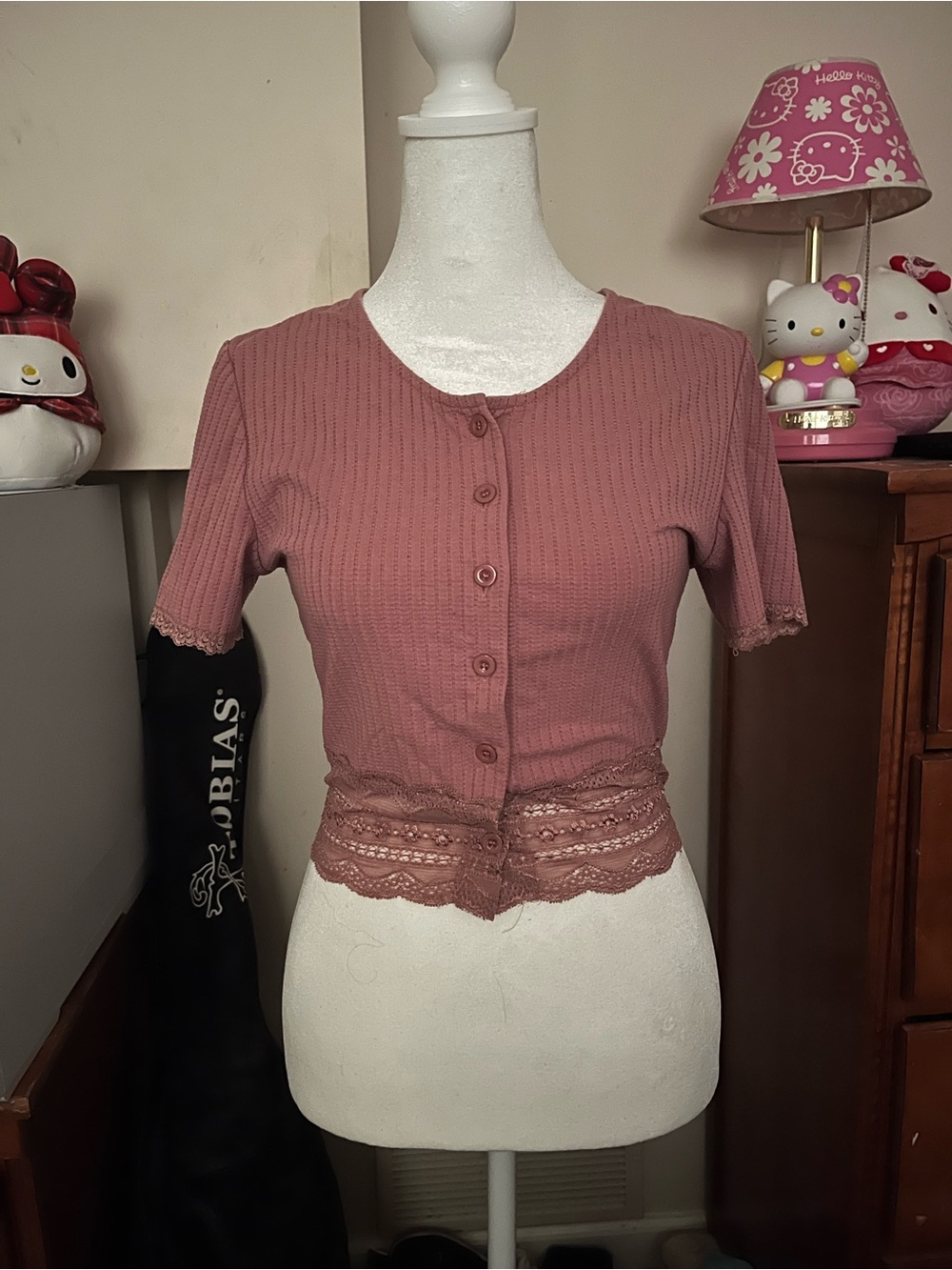 Women's Lace-Hem Button Front Top - Dusty Rose